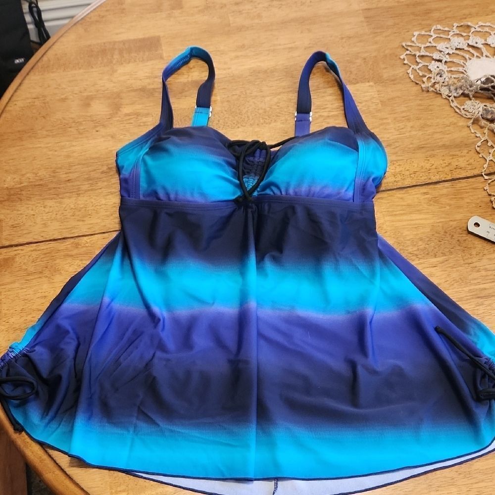 Blue and Black Gradient Tankini Top